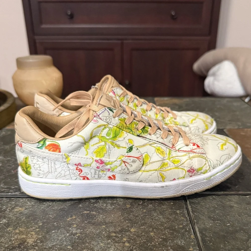 Nike Liberty Of London x Wmns Tennis Shoes